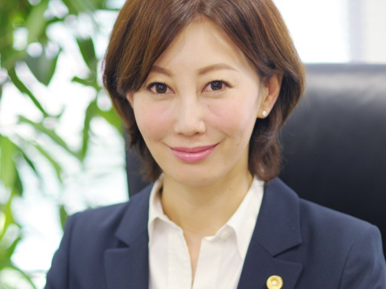 探偵事務所クローバー総合調査推薦者　亀石 倫子